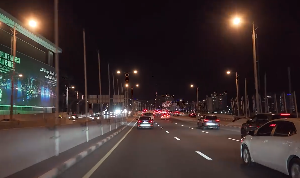 城市夜晚开车视频素材