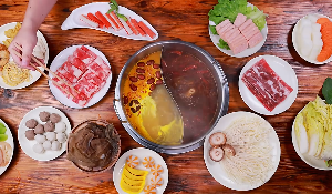 鸳鸯火锅盛宴视频素材